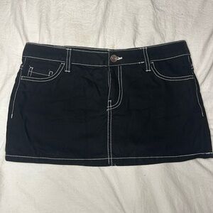 H&M mini skirt with white contrast stitching